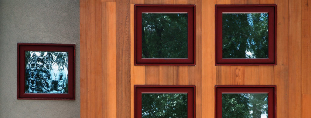 Courtyard-House-wood.window_Erik-Paulsrud_1920x730